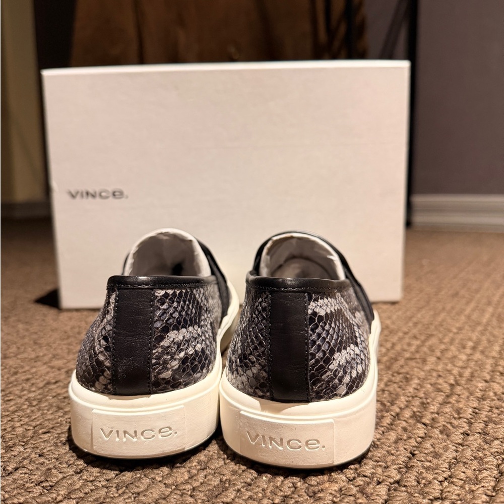 $250- $275 Vince 'Blair-5' Slip-On Sneakers - Granite Snake Print, 6 NIB - Picture 4 of 7
